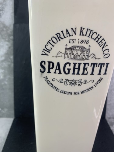 Victorian kitchen spaghetti - co,
